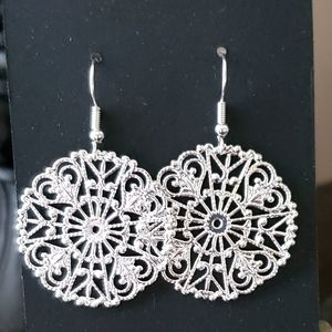 Lightweight Filagree Disc Earrings